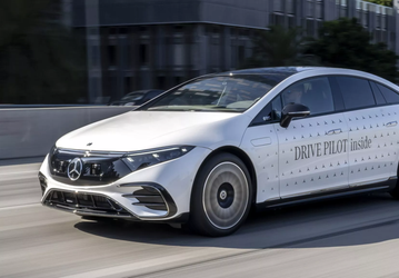 Mercedes-Benz обошла компанию Tesla: немцы первыми запускают автопилот третьего уровня. Названа стоимость подписки