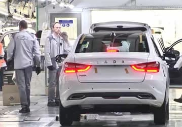 АвтоВАЗ собирает Lada Vesta NG с «автоматом». Массовое производство начнётся до конца года