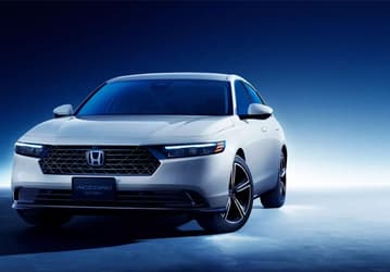 Представлен новый Honda Accord для Японии. У седана есть одна интересная «фишка»