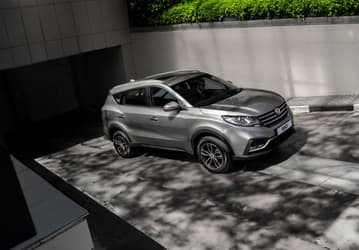 В России представлен семиместный конкурент Chery Tiggo 8 Pro. Продажи Dongfeng 580 начнутся в ближайшее время