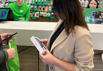 Официально: в России доставлен первый iPhone 15 — какая модель и кто получил?