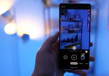 Нет, смартфоны Google Pixel 8 и Pixel 8 Pro не лишатся физического слота для карт SIM