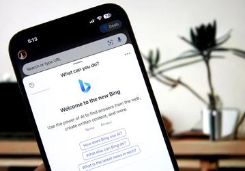 Apple могла купить Bing ещё несколько лет назад и вела переговоры в Microsoft