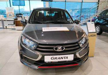АвтоВАЗ будет удерживать цену до 700 тысяч рублей на Lada Granta только до конца года: «В дальнейшем, конечно, будем её корректировать»