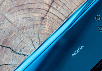 Это может быть действительно неожиданно. Смартфону Nokia 9.3 PureView приписывают подэкранную камеру