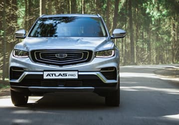 Geely Atlas Pro, GAC GS5 и целых три кроссовера Changan: топ-5 самых дешевых автомобилей в России с «автоматом»