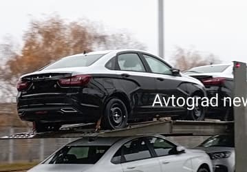 АвтоВАЗ начал отгружать Lada Vesta в новом цвете