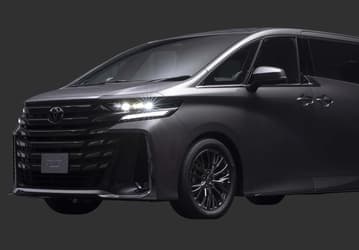 Комфортный минивэн Toyota стал роскошным. Представлен Toyota Vellfire Spacious Lounge — c холодильником для шампанского и вешалкой для одежды