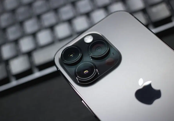 Сроки доставки iPhone 15 Pro уже сократились