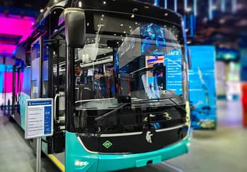 КамАЗ представил автобус будущего. КамАЗ-5222 с новым дизайном, несущим кузовом, 290-сильным мотором и «автоматом» пойдет в серию не раньше 2025 года