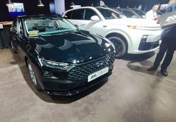В продаже в Москве появился новый Ford Mondeo из Китая. За нерусифицированный 5-метровый седан c 8-ступенчатым «автоматом» просят 4,7 млн рублей