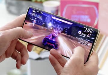 Samsung превратит все свои смартфоны Galaxy в игровые устройства. Компания готовит игровой сервис эксклюзивно для своих аппаратов