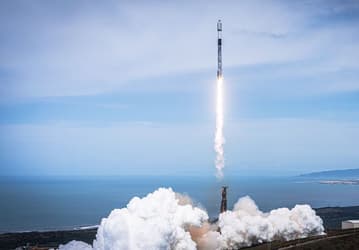 SpaceX выиграла контракт на $70 миллионов на развёртывание военных спутников Starshield