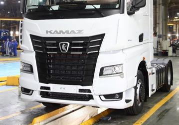 Будущее КамАЗа: магистральный флагман КамАЗ К5+ с автопилотом, крутой карьерный «Юпитер» и большой водоробус