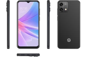 Это первый смартфон с операционной системой OpenHarmony. Представлен Shenzhen Qianhai New Silk Road Technology OpenHarmony Developer Mobile Development Board