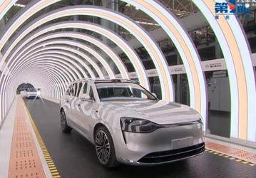 «Убийцу» Mercedes-Maybach GLS от Huawei начали выпускать в Китае. Большой, мощный и «умный» внедорожник Aito M9 засняли на конвейере