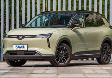 Неудачный конкурент Toyota RAV4. В России представлен Weltmeister W6 — его создатели уже обанкротились