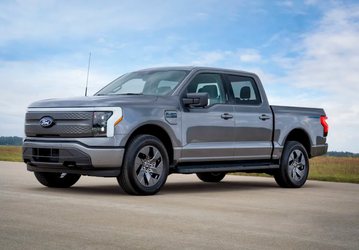 Представлен новый Ford F-150 Lightning Flash