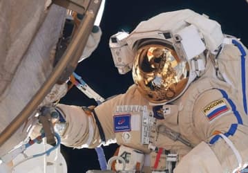Космонавты выйдут в открытый космос и сфотографируют место утечки на модуле «Наука»