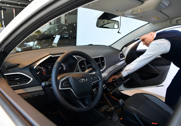 Lada Vesta NG стала менее российской