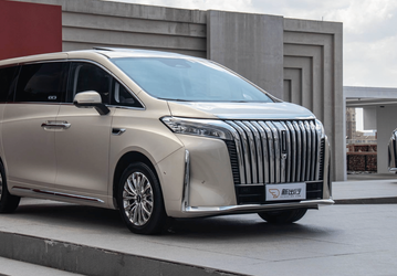 Самый длинный минивэн в Китае и первый электрифицированный в линейке Great Wall Motor — Wey Gaoshan поступил в продажу