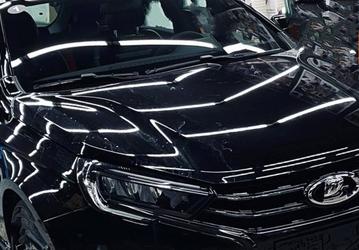 АвтоВАЗ расширил цветовую гамму Lada Vesta NG: машины начали красить в чёрный цвет
