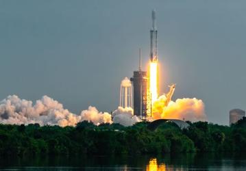 SpaceX планирует увеличить частоту запусков до 144 за 2024 год