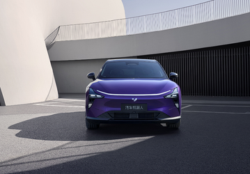 Geely и Baidu презентовали своё первое детище – 544 л.с., запас хода 720 км и автопилот Apollo