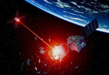 Стартап GuardianSat получил грант на разработку технологии самозащиты спутников от космического мусора