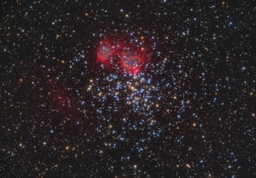 Как центральная звезда планетарной туманности Messier 37 пережила потерю 70% своей массы