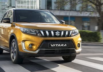 Московский дилер везет партию кроссоверов Suzuki Vitara с неубиваемым мотором, 6-ступенчатым «автоматом» и полным приводом. Названа актуальная цена
