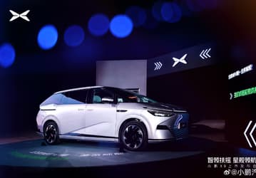 Глава Xiaomi пожелал отличных продаж конкурентам. «Суперумный большой семиместный автомобиль» Xpeng X9 выпустят уже сегодня