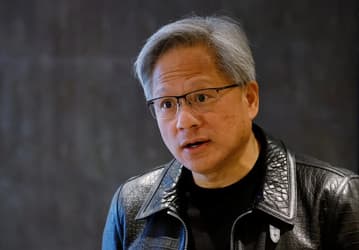 Глава Nvidia Дженсен Хуанг впервые за четыре года посетил Китай и станцевал на мероприятии компании