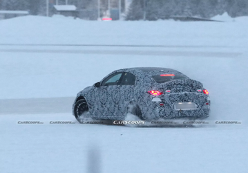 Новейший полноприводный Mercedes-AMG CLA месит снег в Швеции. Появились первые живые фото автомобиля