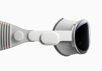 Это успех — фанаты раскупили Apple Vision Pro, оформлено до 180 000 предзаказов, сроки ожидания выросли до 7 недель