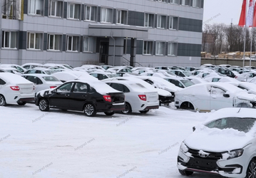 Выпуск новой Lada Vesta Sportline приостановлен: нет кузовов и подушек безопасности