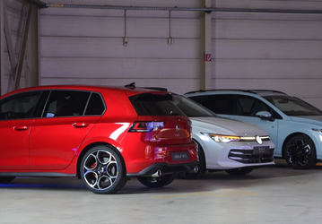 Это Volkswagen Golf 2024. Много живых фото кузова и салона с закрытой презентации новинки
