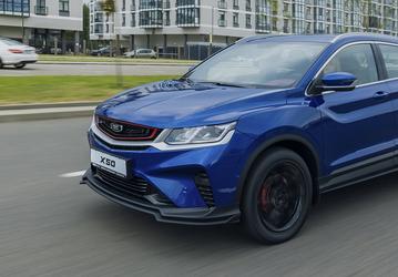 Geely Coolray первого поколения получил российское стекло и колёсные диски. В Белоруссии рассказали об импортозамещении BelGee X50