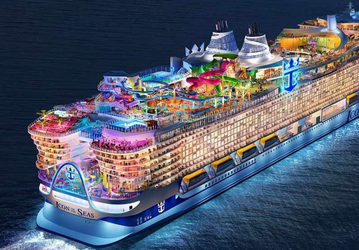Самый большой в мире круизный лайнер Icon of the Seas готов отправиться в первый рейс. Названа цена