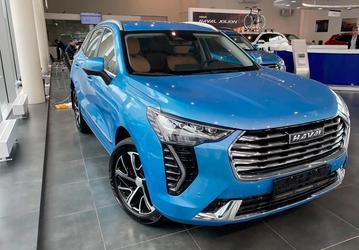 За год Haval Jolion и Geely Coolray подорожали на 50 и 45 тыс. рублей соответственно. Но не факт, что у дилера получится купить машину за минимальную рекомендованную стоимость