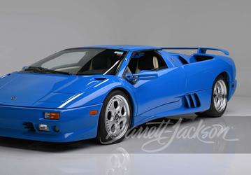 В США за 1,1 млн долларов продали редкий Lamborghini Diablo VT, принадлежавший Дональду Трампу
