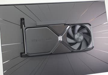 GeForce RTX 4070 Super — одна из лучших актуальных видеокарт Nvidia на сегодня. Тесты новинки показали, что она весьма выгодна при своей цене