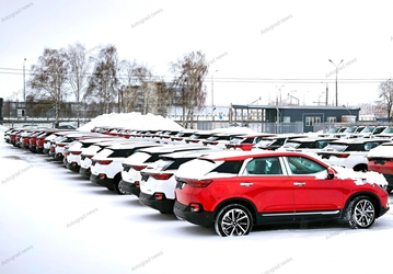 Скоро автомобили Lada X-Cross 5 появятся на дорогах общего пользования. Опубликованы фото десятков машин