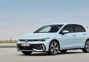 Представлен последний бензиновый Volkswagen Golf. Golf Mk8.5 стал мощнее, получил голосового помощника на основе ChatGPT и руль с нормальными клавишами