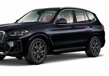 BMW X3 2024 уже доступен для покупки в России. C двухлетней гарантией и бесплатной заменой масла в гарантийный период