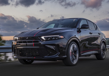 В России впервые появился Dodge Hornet. Что это за автомобиль?