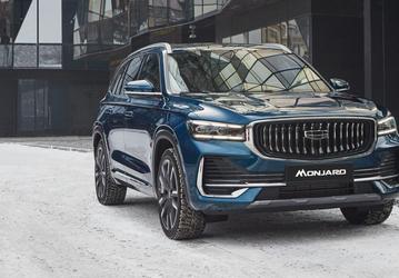 В России подорожали все автомобили Geely. Сколько теперь стоят популярные Monjaro, Emgrand и Coolray?