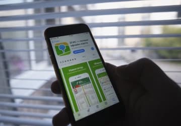 Суд обязал вернуть 2ГИС в магазин Google Play