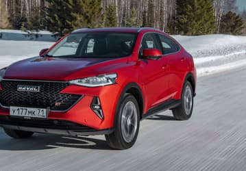 В России подорожал один из самых популярных кроссоверов Haval. Haval F7 2024 и Haval F7x 2024 прибавили 50–200 тыс. рублей