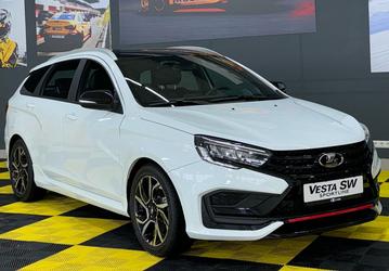 Новейшая Vesta Sportline SW уже у дилеров: 118 л.с. и «механика» за 2,35 млн рублей